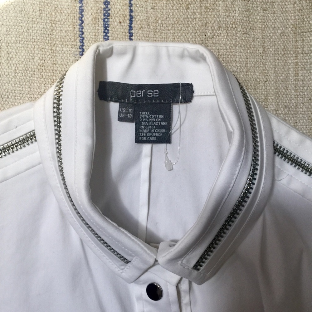 PER SE White Designer Zipper Blouse
